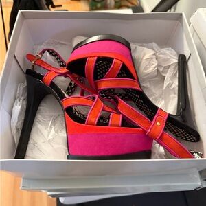 Jessica Simpson platform heels